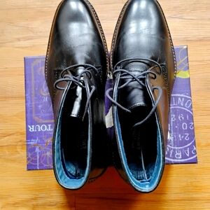 Johnston Murphy Flex  Black lace up boot. US Men's Size 9.5